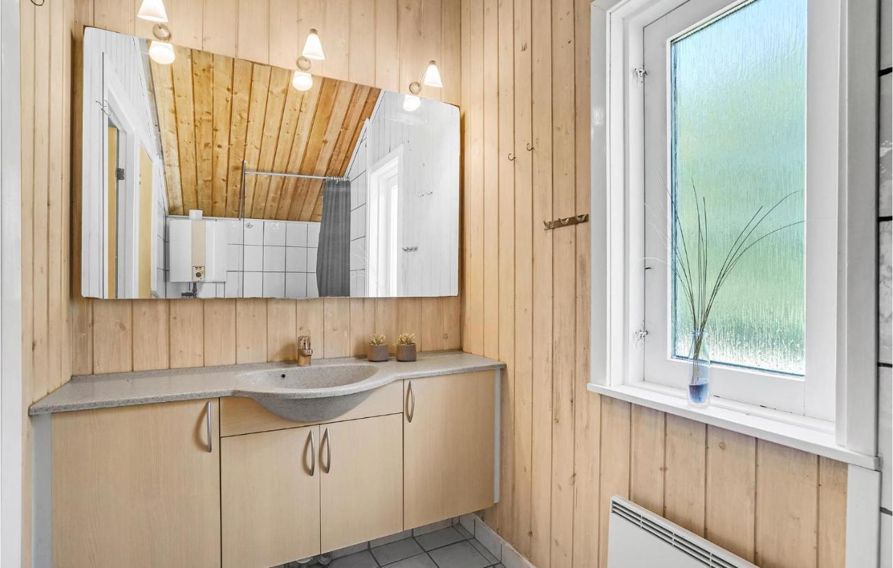 Amazing Home In Blavand With Wifi Exterior foto