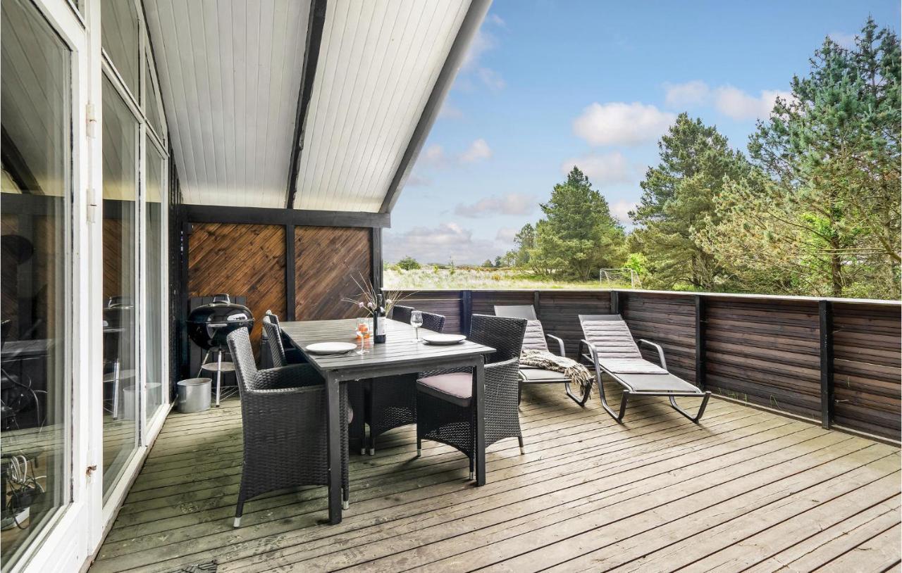 Amazing Home In Blavand With Wifi Exterior foto